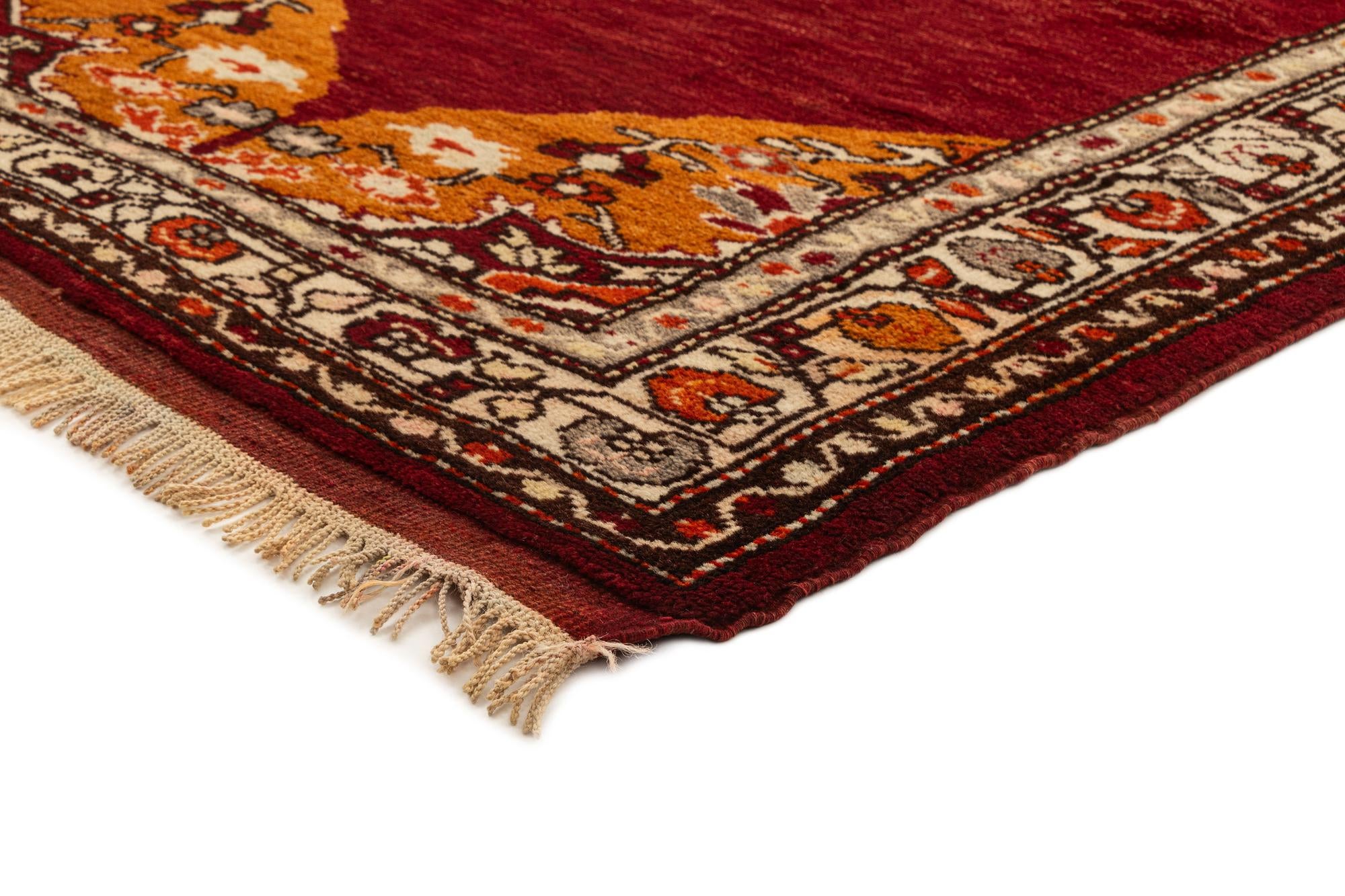 3' 3 x 5' 8 Sivas Rug