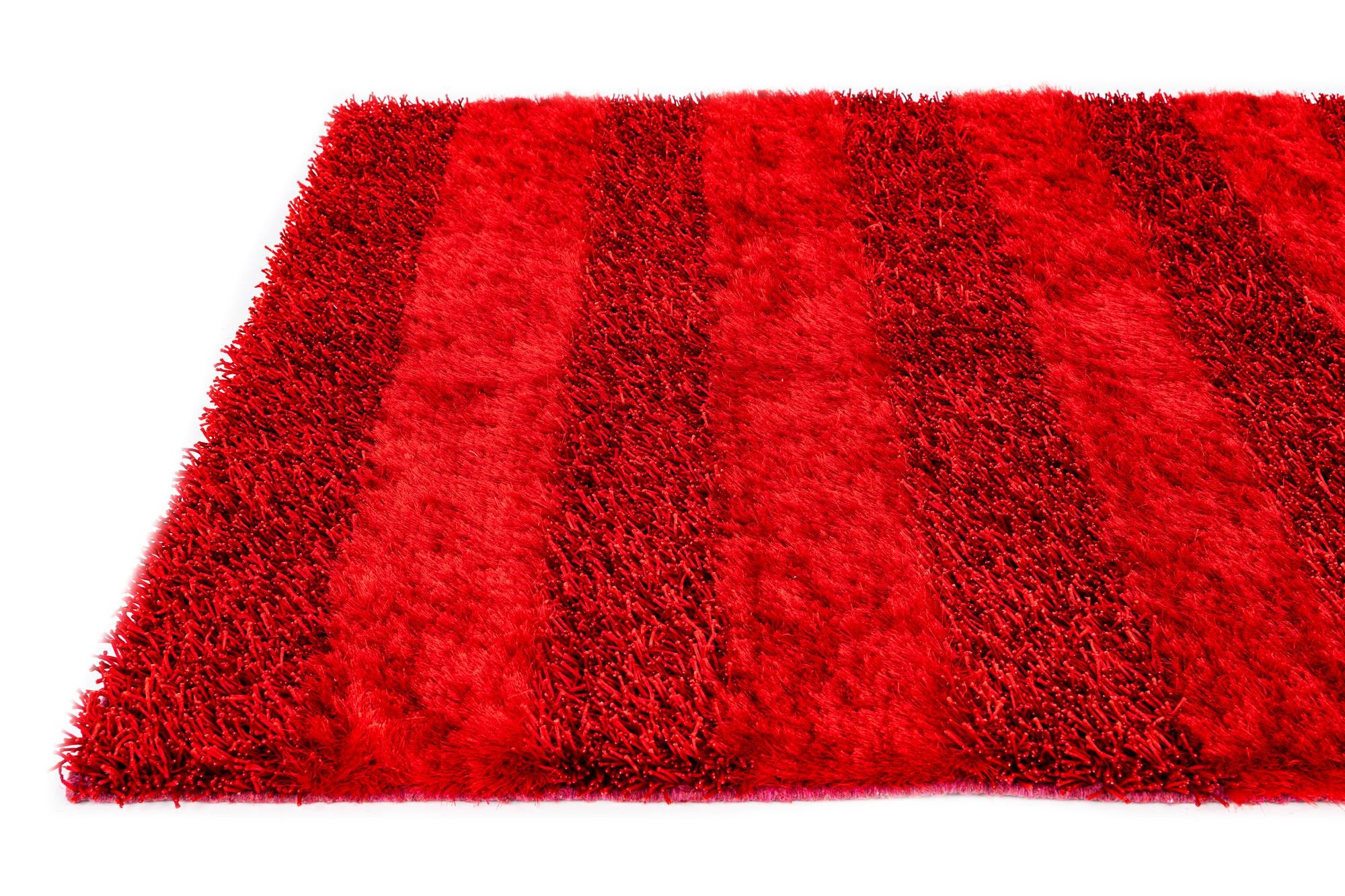 5' 2 x 6' 8 Hand Knotted Solid Shag Rug