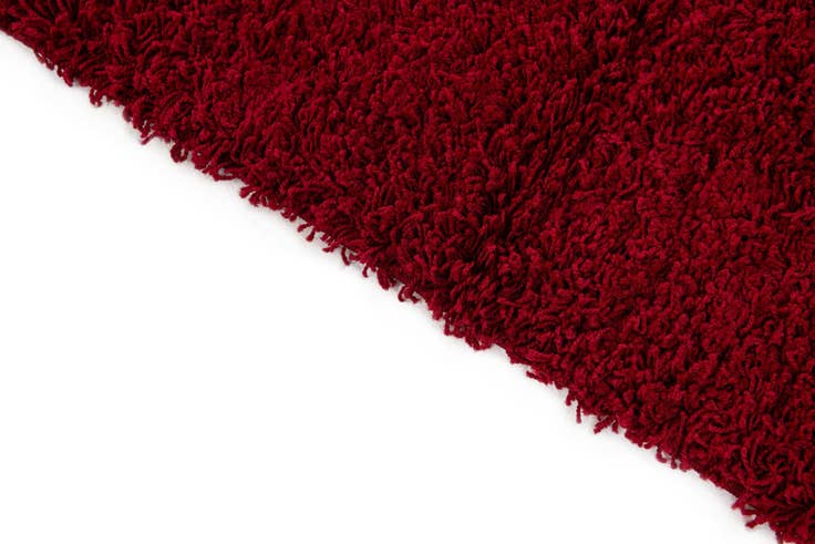 Detail image of 5' x 7' 7 Solid Shag Rug