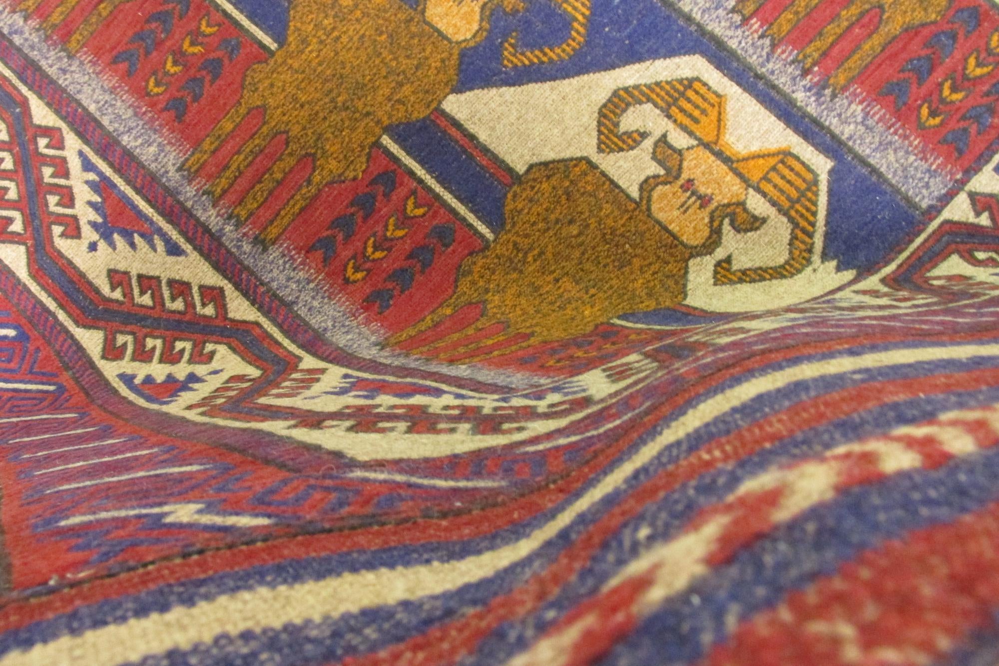 6' 3 x 9' 6 Hand Woven Sumak Wool Rug