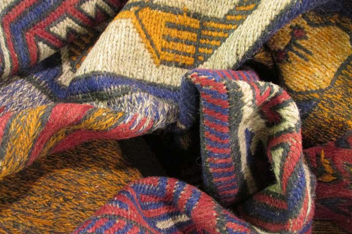 6' 3 x 9' 6 Hand Woven Sumak Wool Rug