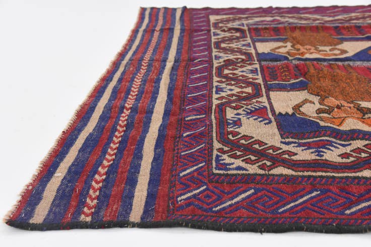 Detail image of 6' 3 x 9' 6 Hand Woven Sumak Wool Rug