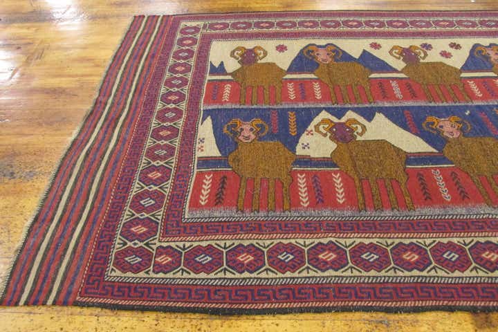 6' 5 x 9' 5 Hand Woven Sumak Wool Rug