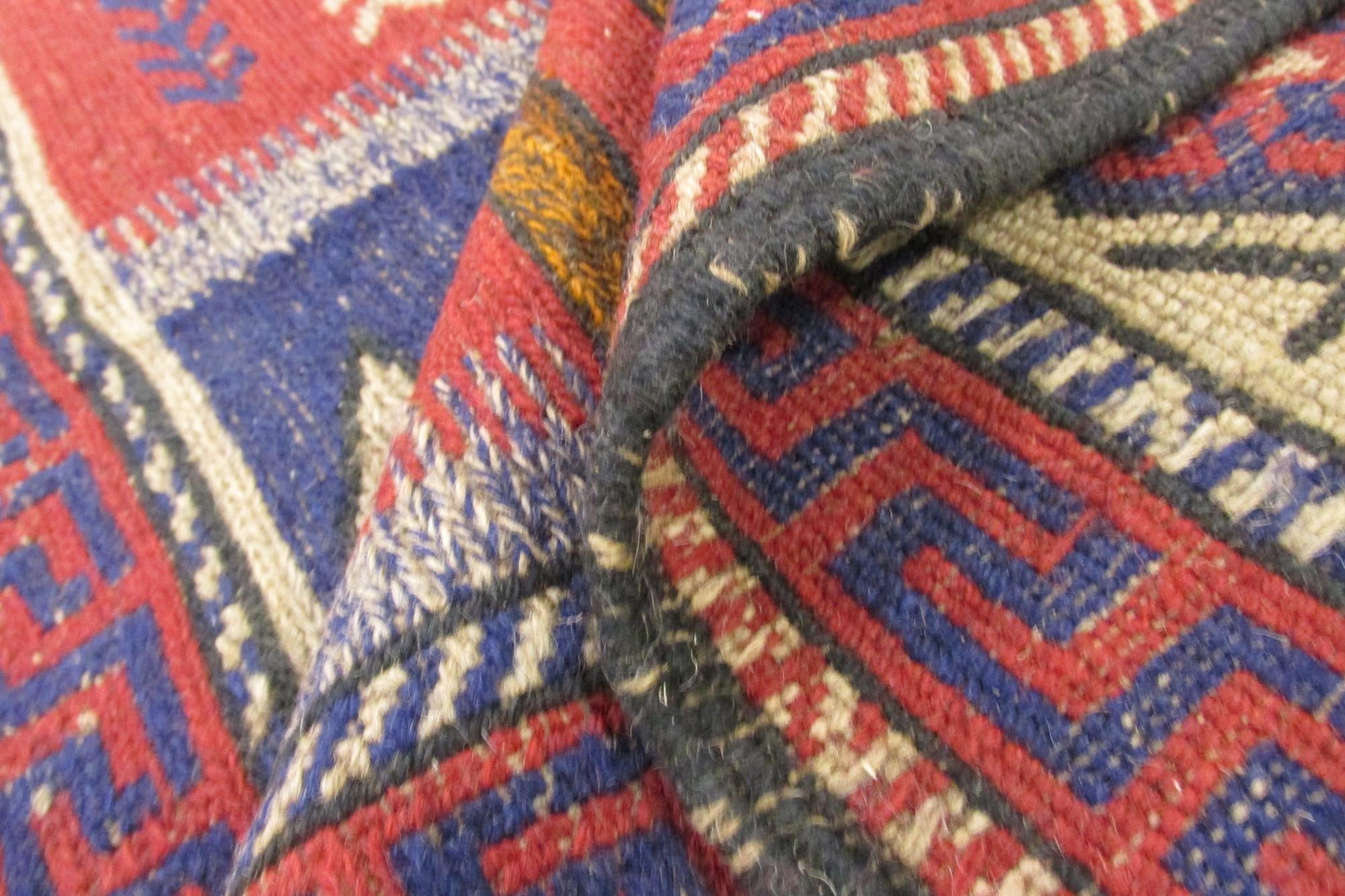 6' 5 x 9' 5 Hand Woven Sumak Wool Rug