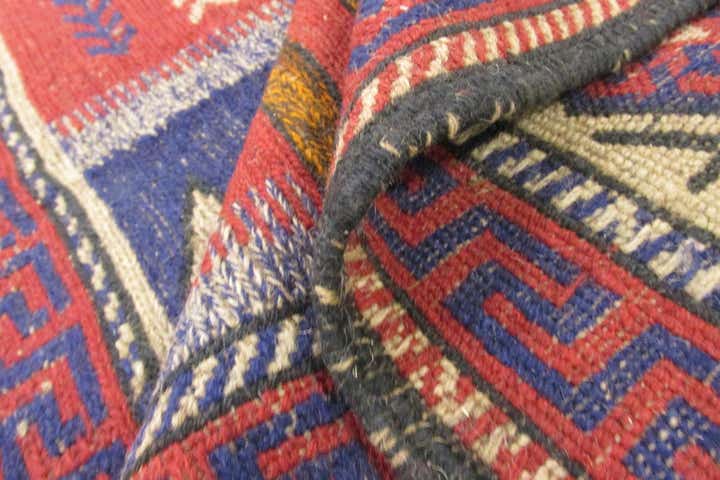 6' 5 x 9' 5 Hand Woven Sumak Wool Rug