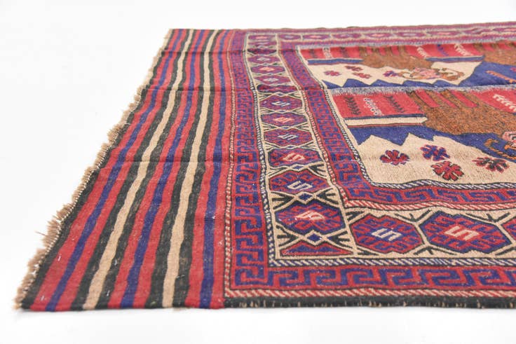 Detail image of 6' 5 x 9' 5 Hand Woven Sumak Wool Rug