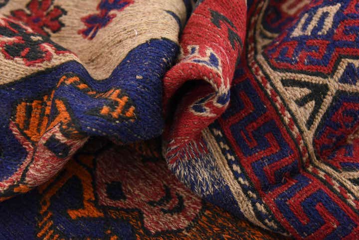 6' 5 x 9' 5 Hand Woven Sumak Wool Rug
