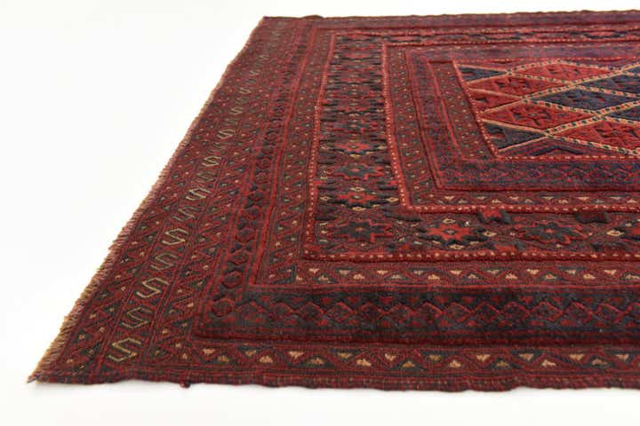 4' 10 x 6' 4 Hand Knotted Sumak Wool Rug