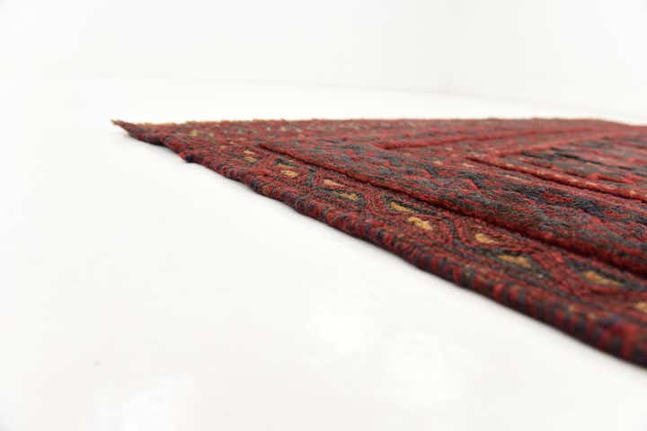 4' 10 x 6' 4 Hand Knotted Sumak Wool Rug