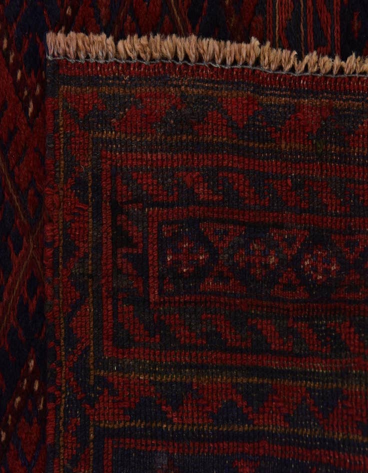 Detail image of 4' 10 x 6' 5 Hand Knotted Sumak Wool Rug