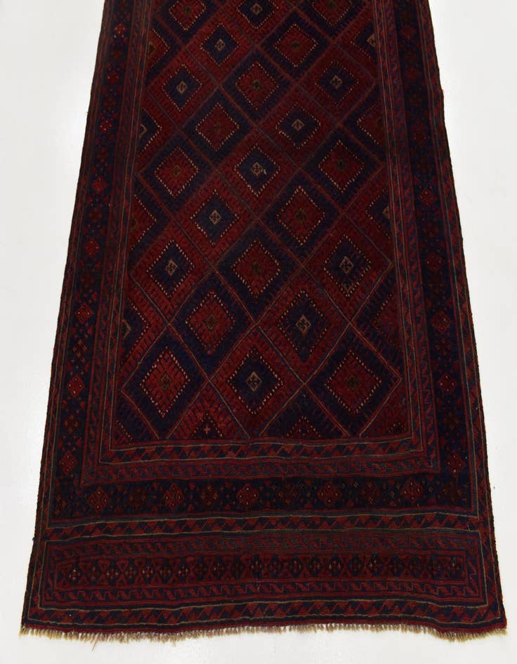 Detail image of 4' 10 x 6' 5 Hand Knotted Sumak Wool Rug