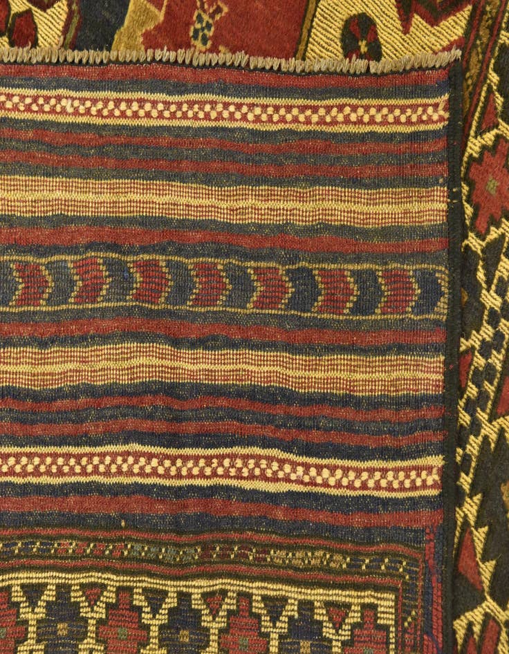 Detail image of 6' 6 x 9' 8  Hand Knotted Sumak Wool Rug