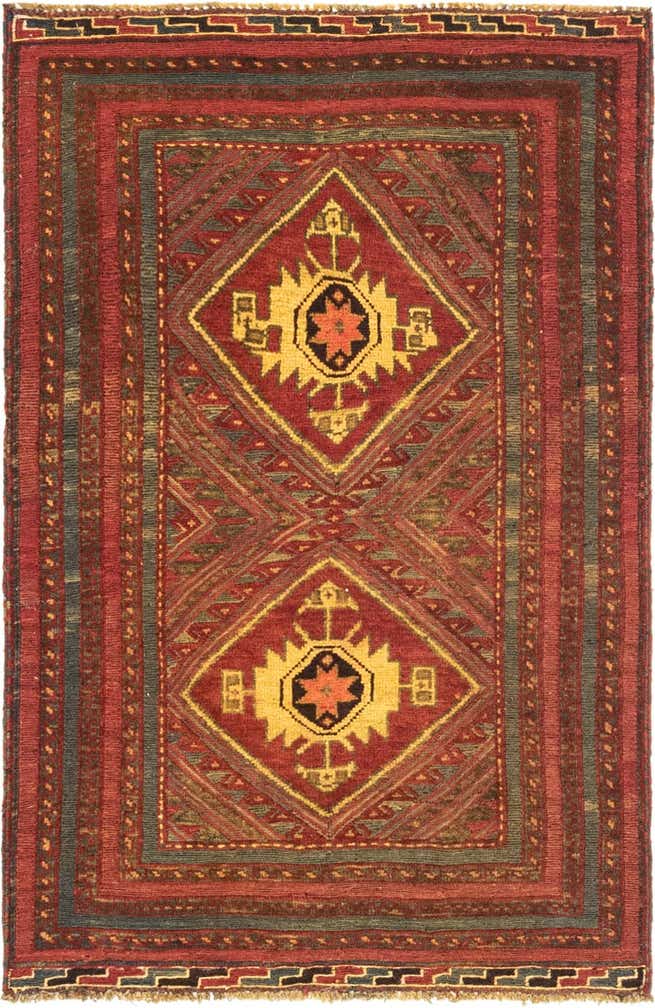 2' 7 x 4' Hand Knotted Sumak Wool Rug