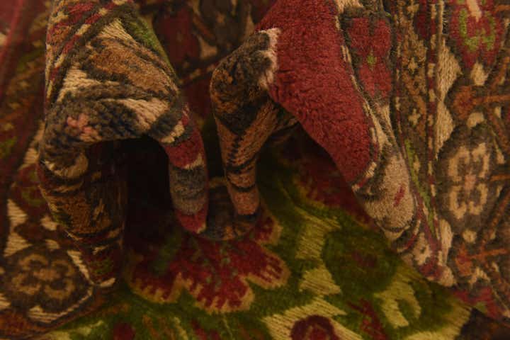 4' 2 x 6' 3 Hand Knotted Sumak Wool Rug