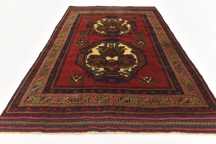 Detail image of 4' 2 x 6' 4 Hand Knotted Sumak Wool Rug