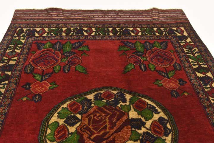 4' 3 x 6' 5 Hand Knotted Sumak Wool Rug