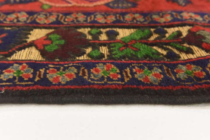 4' 3 x 6' 5 Hand Knotted Sumak Wool Rug