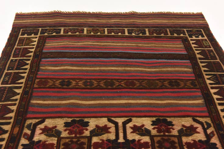 Detail image of 2' 10 x 5' Hand Knotted Sumak Wool Rug