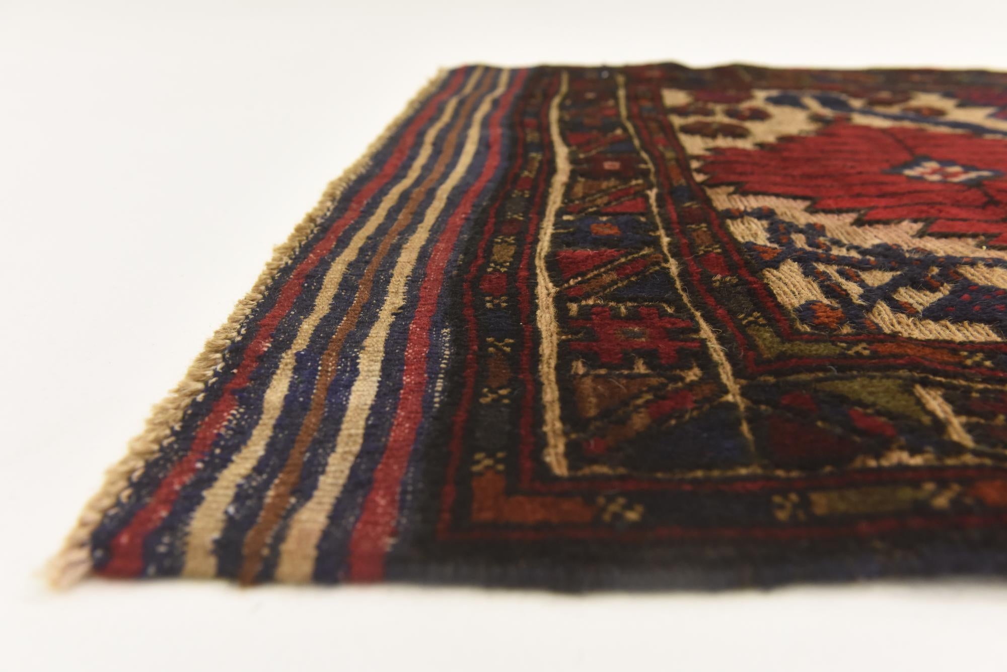 3' x 4' 4 Hand Knotted Sumak Wool Rug