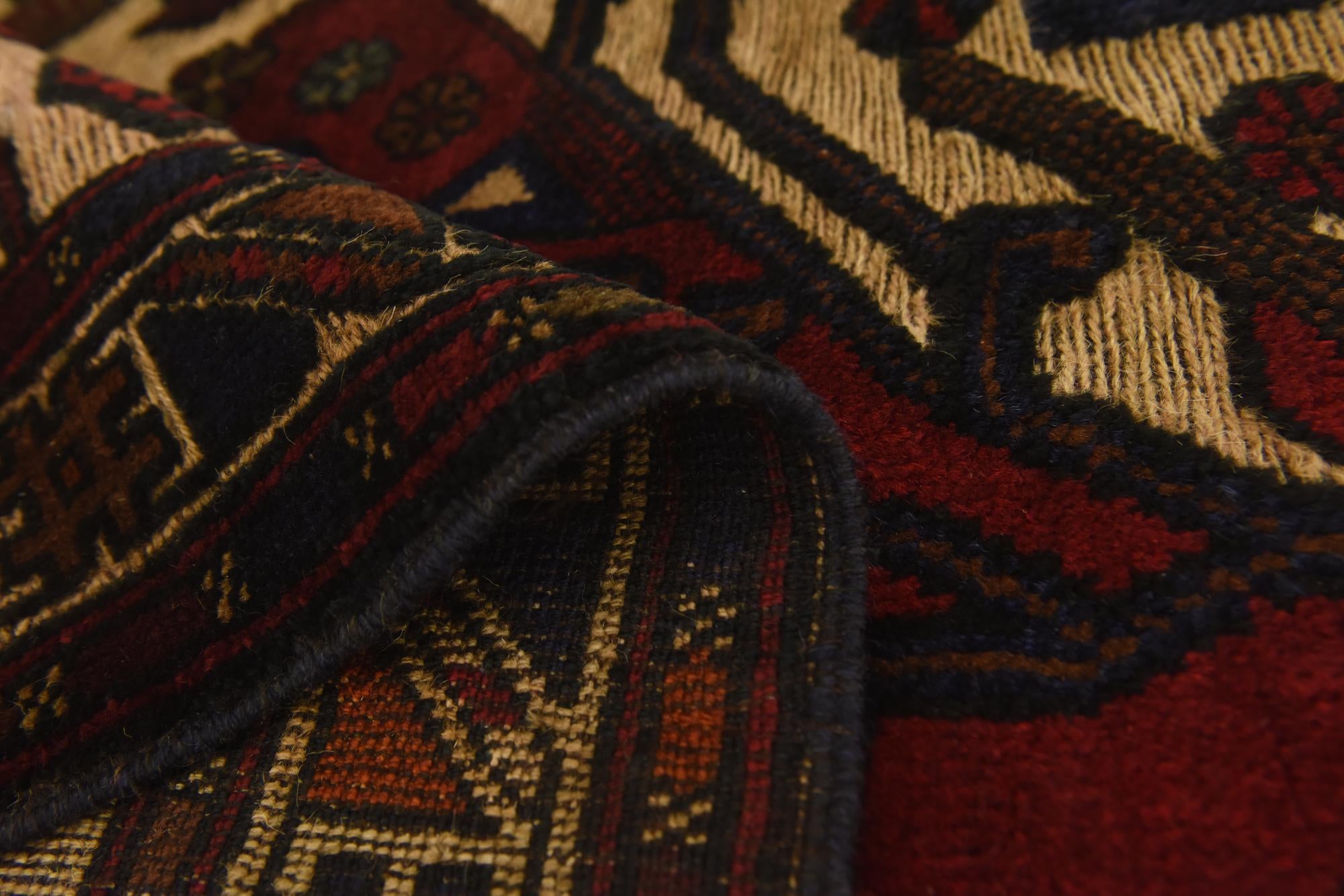 3' x 4' 4 Hand Knotted Sumak Wool Rug