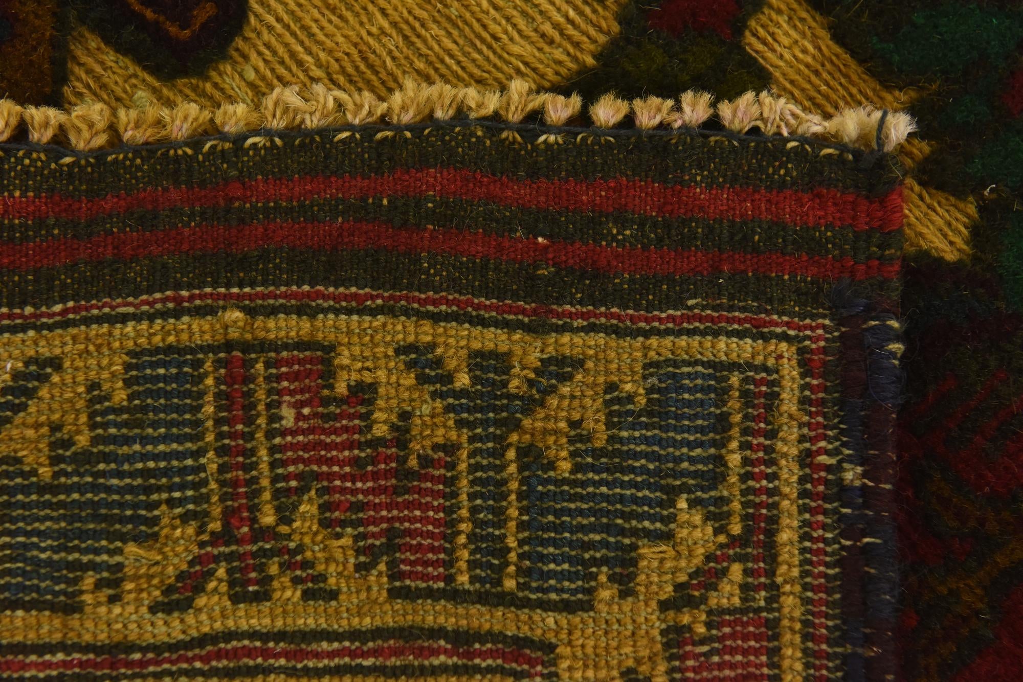 3' x 4' 10 Hand Knotted Sumak Wool Rug