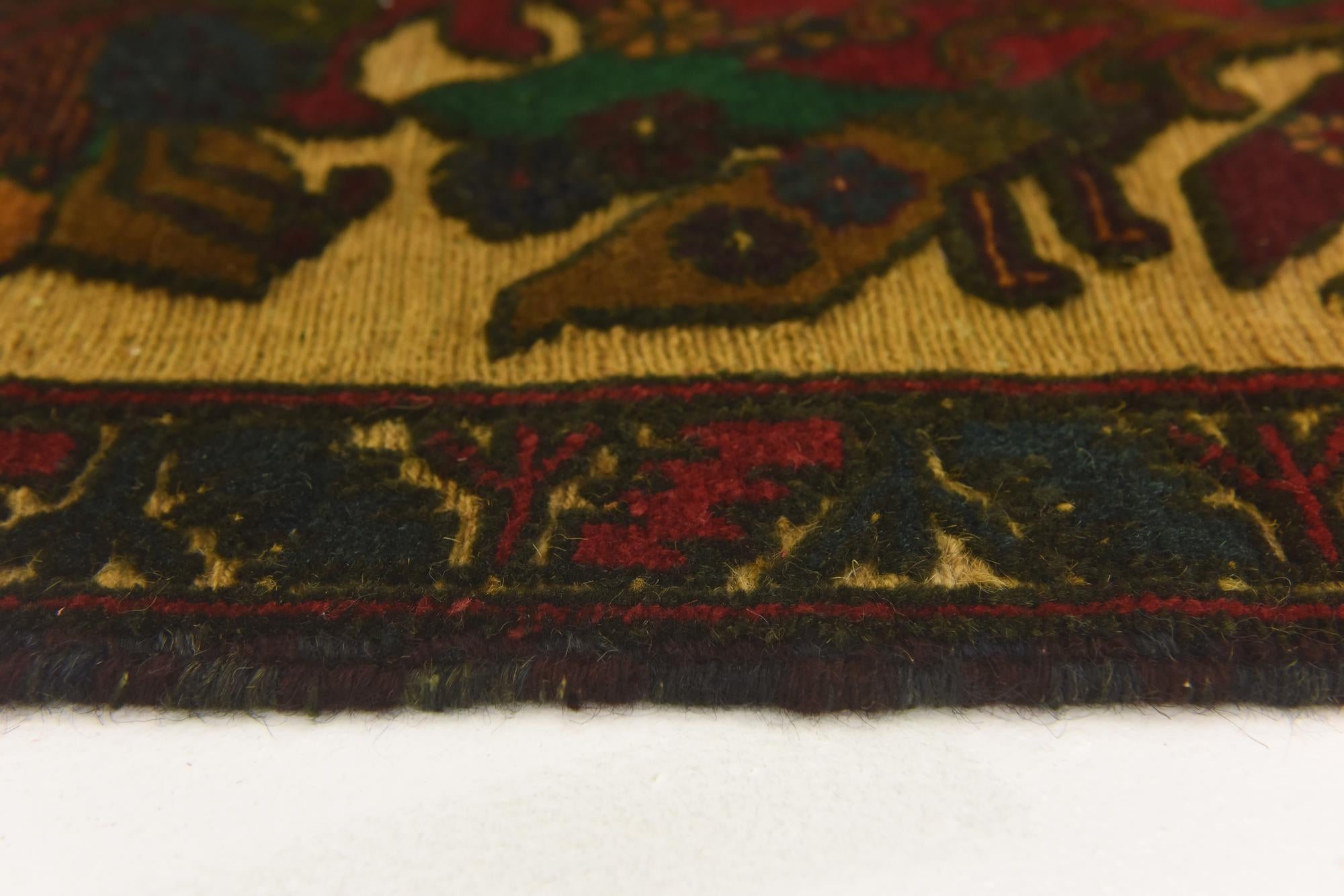 3' x 4' 10 Hand Knotted Sumak Wool Rug
