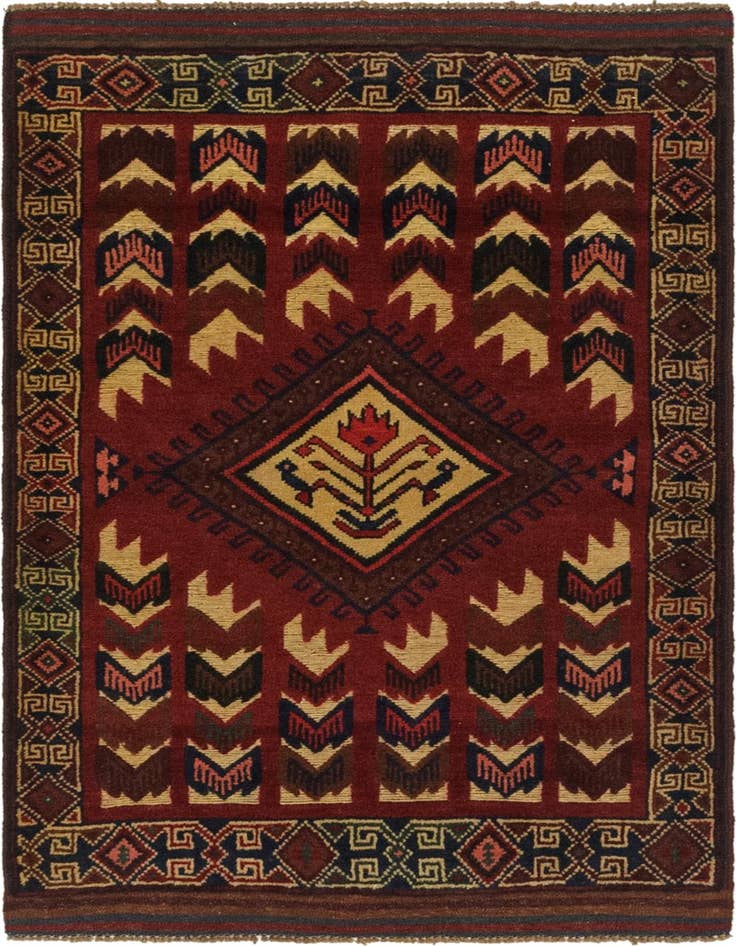 Detail image of 3' x 4' 7 Hand Knotted Sumak Wool Rug