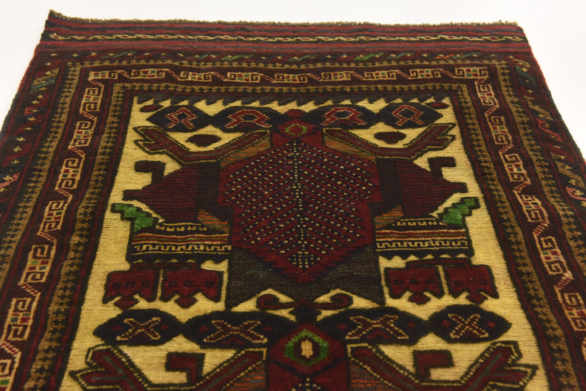 3' x 4' 5 Hand Knotted Sumak Wool Rug