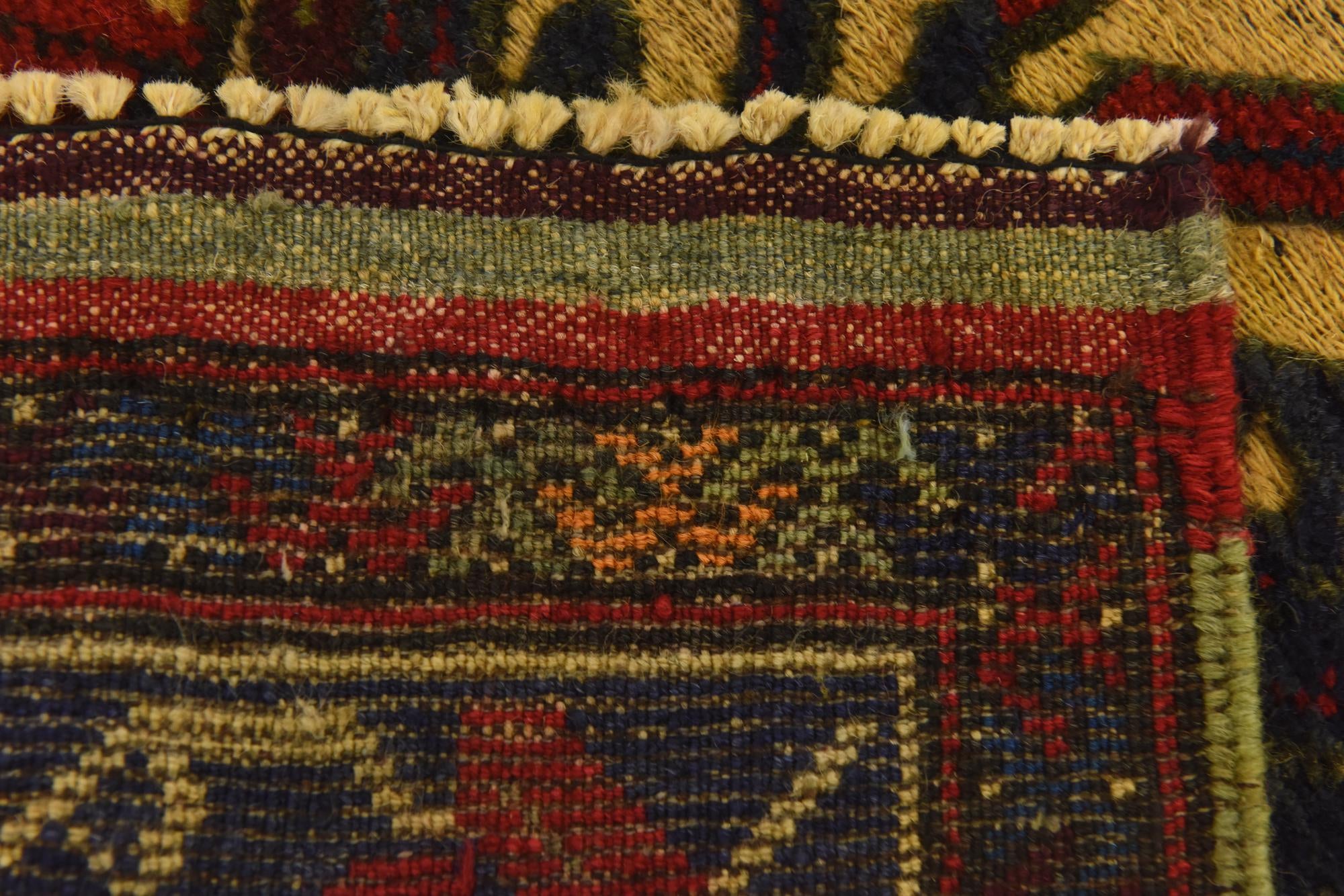2' 9 x 5' Hand Knotted Sumak Wool Rug