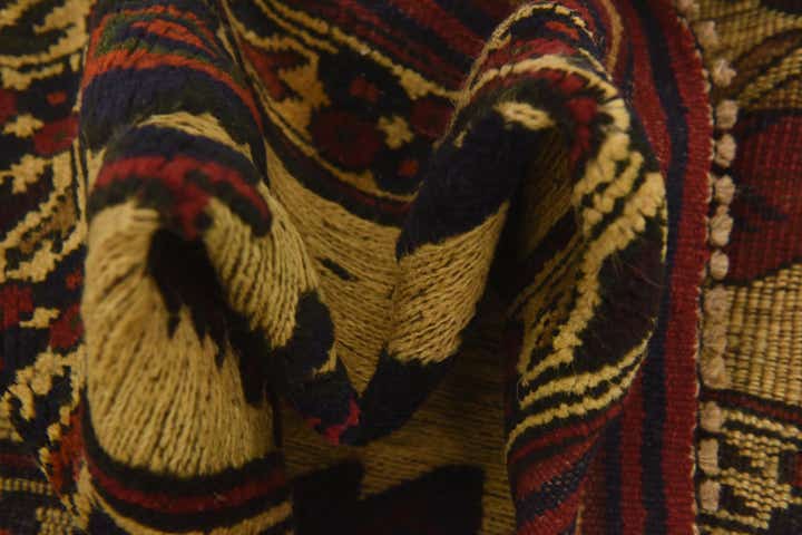 3' x 4' 9 Hand Knotted Sumak Wool Rug