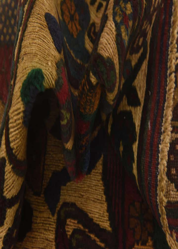 3' x 4' 8 Hand Knotted Sumak Wool Rug
