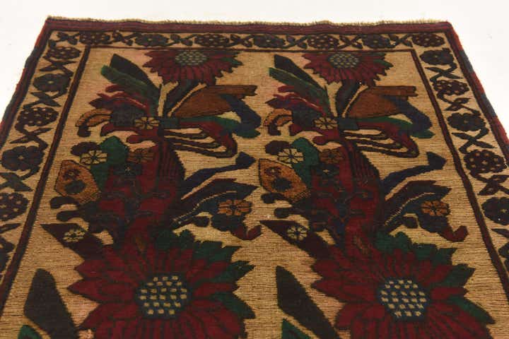 3' x 4' 8 Hand Knotted Sumak Wool Rug