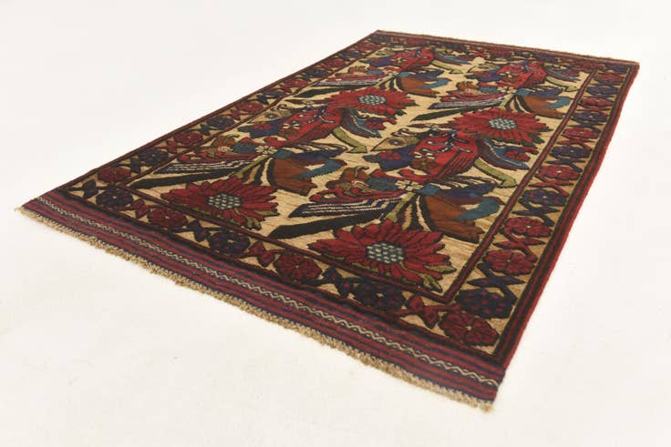 Detail image of 2' 10 x 4' 5 Hand Knotted Sumak Wool Rug