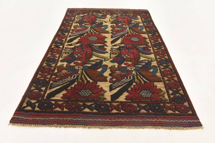 Detail image of 2' 10 x 4' 5 Hand Knotted Sumak Wool Rug