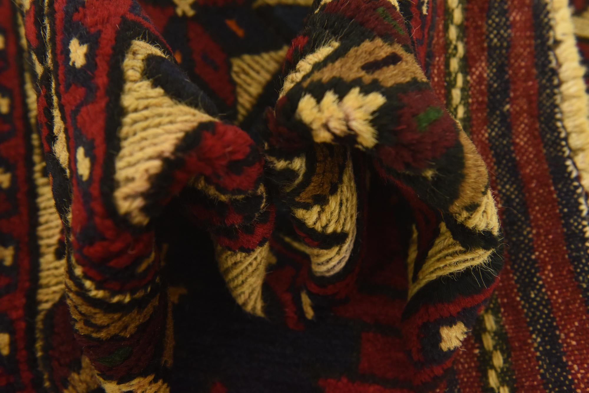2' 9 x 4' 4 Hand Knotted Sumak Wool Rug