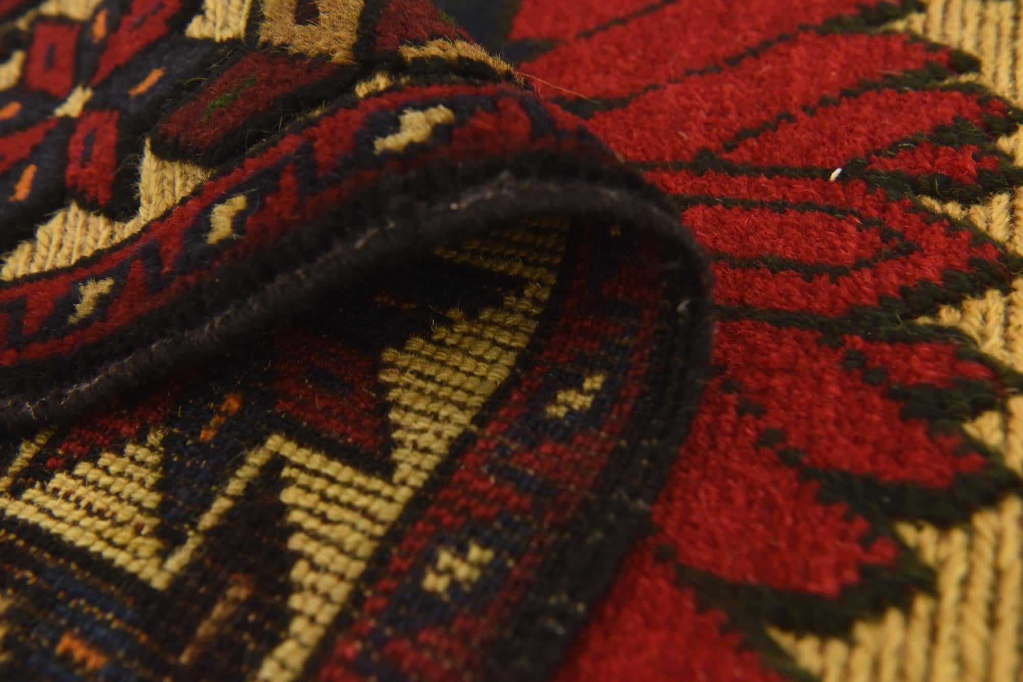 2' 9 x 4' 4 Hand Knotted Sumak Wool Rug