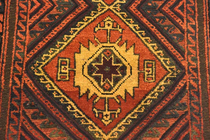 Detail image of 2' 8 x 4' Hand Knotted Sumak Wool Rug