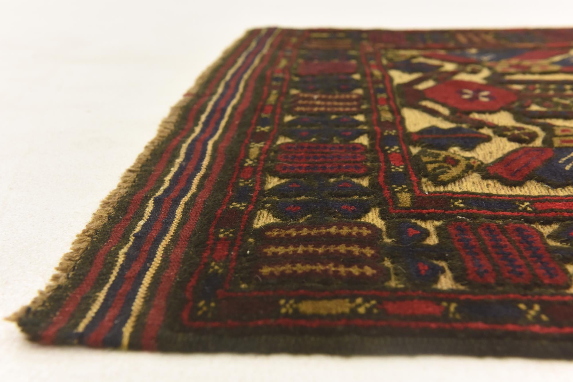 3' x 4' 6 Hand Knotted Sumak Wool Rug