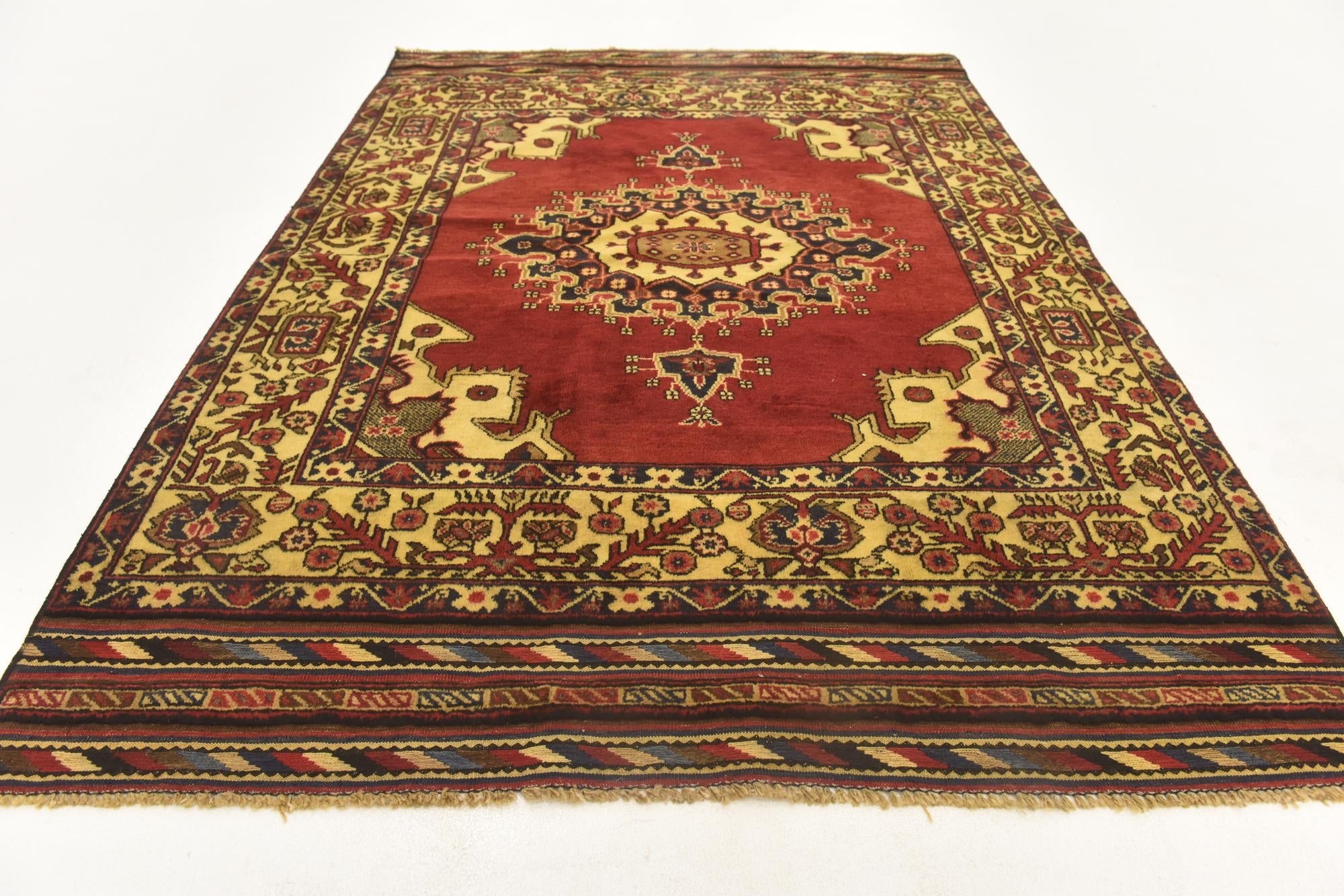 4' 3 x 6' Hand Knotted Sumak Wool Rug