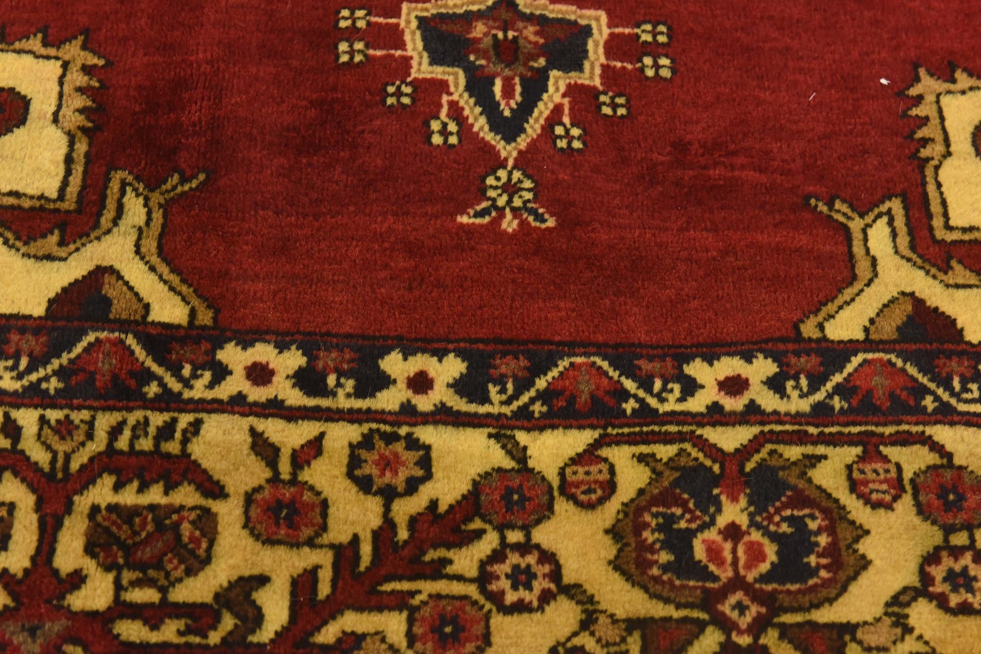 4' 3 x 6' Hand Knotted Sumak Wool Rug