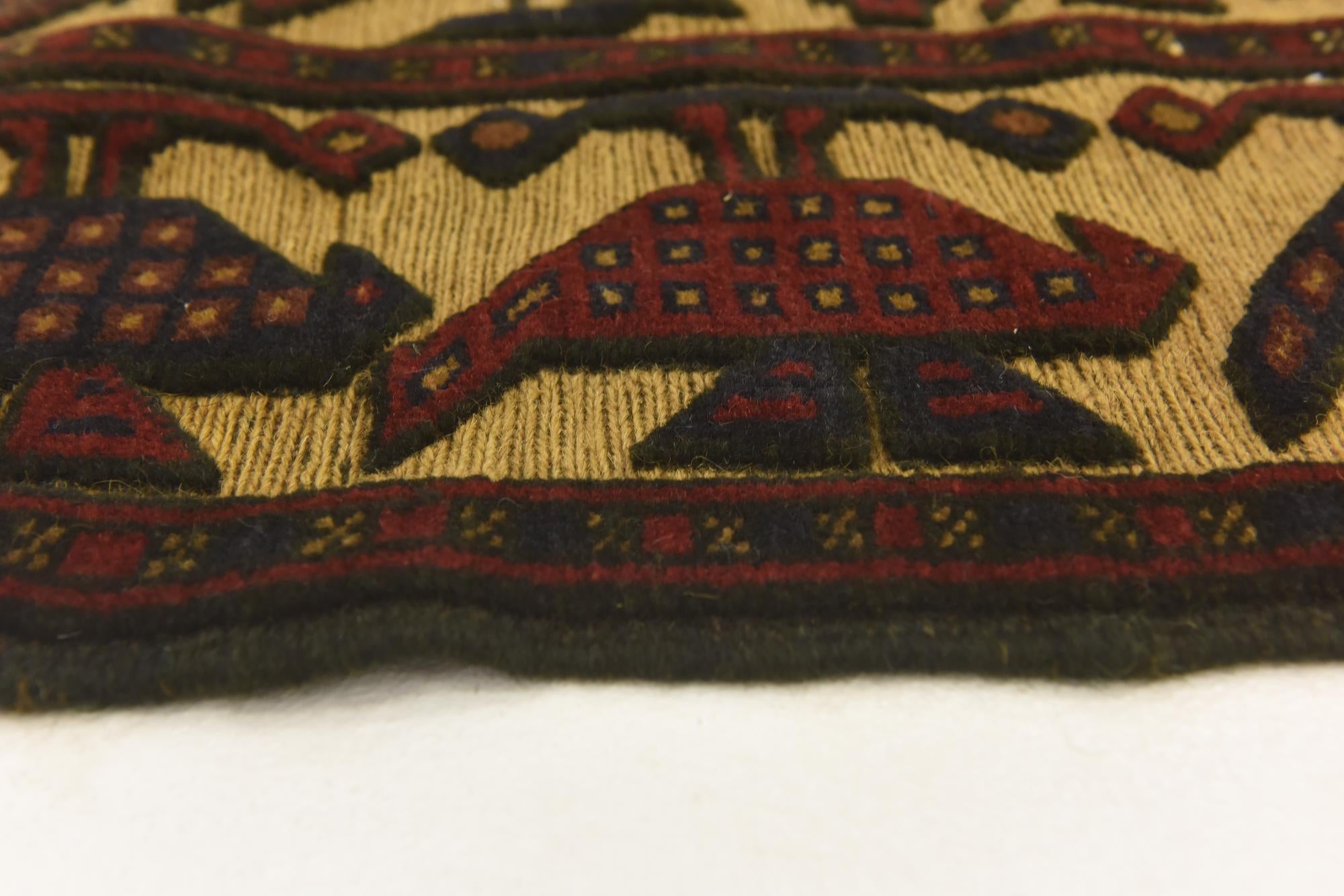 4' 4 x 6' 1 Hand Knotted Sumak Wool Rug