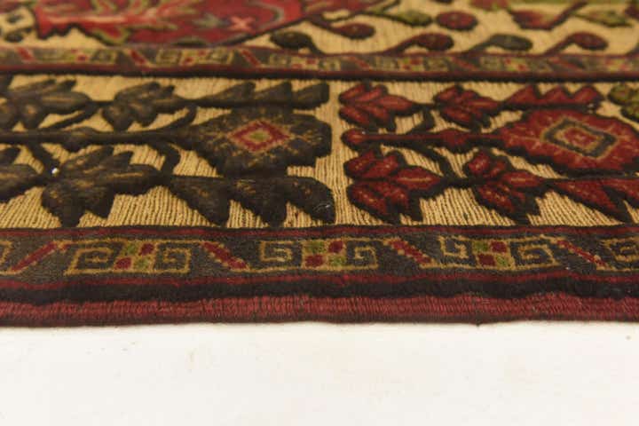 4' 1 x 6' 5 Hand Knotted Sumak Wool Rug