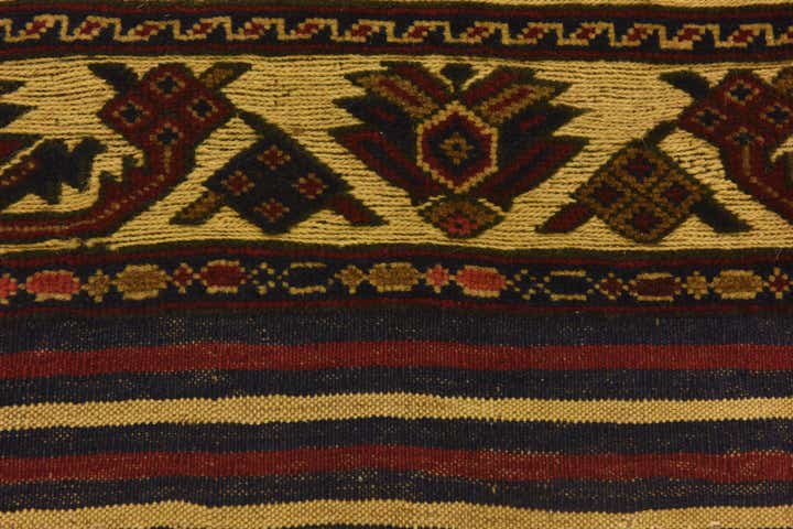 4' x 6' 4 Hand Knotted Sumak Wool Rug