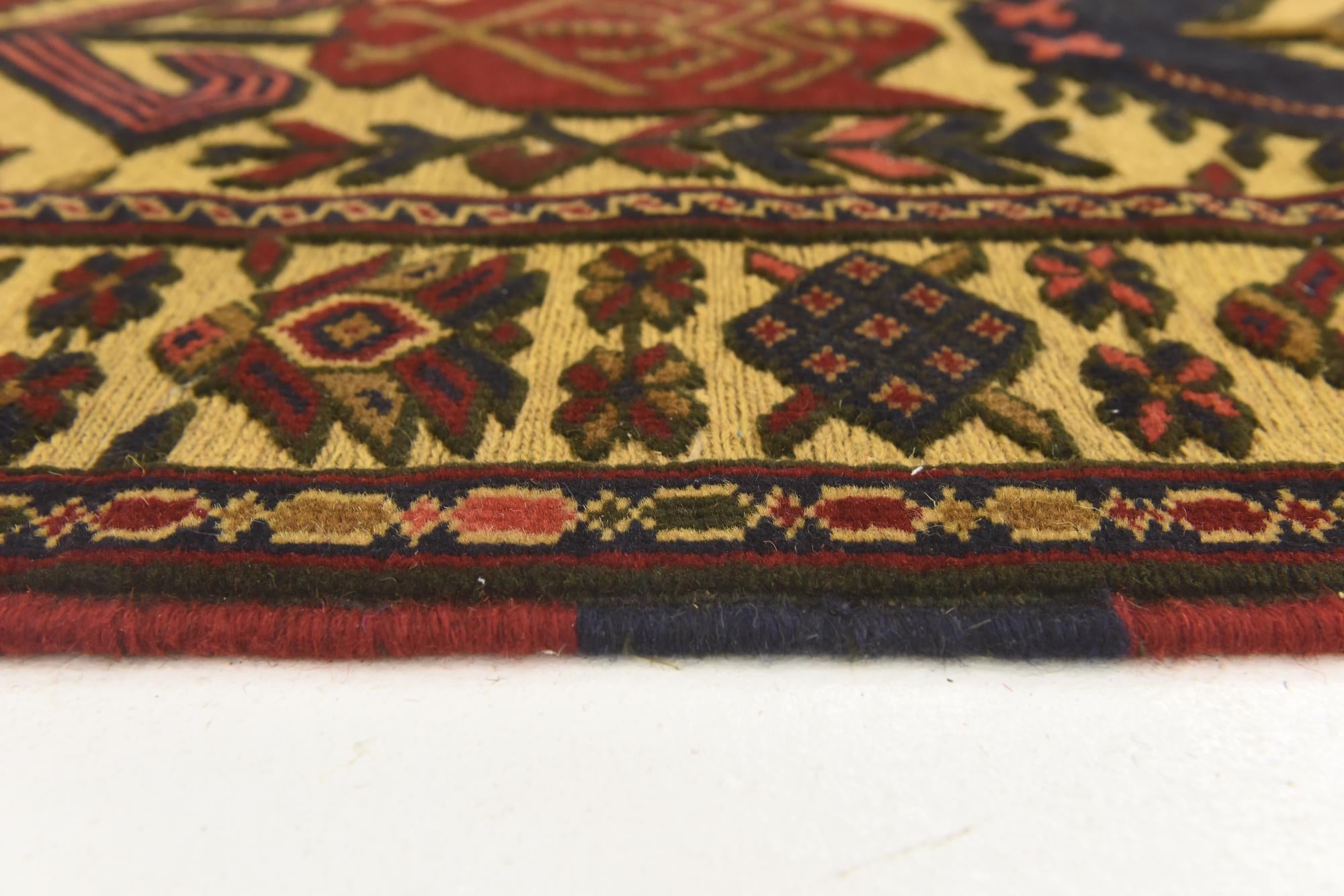 4' x 6' 4 Hand Knotted Sumak Wool Rug