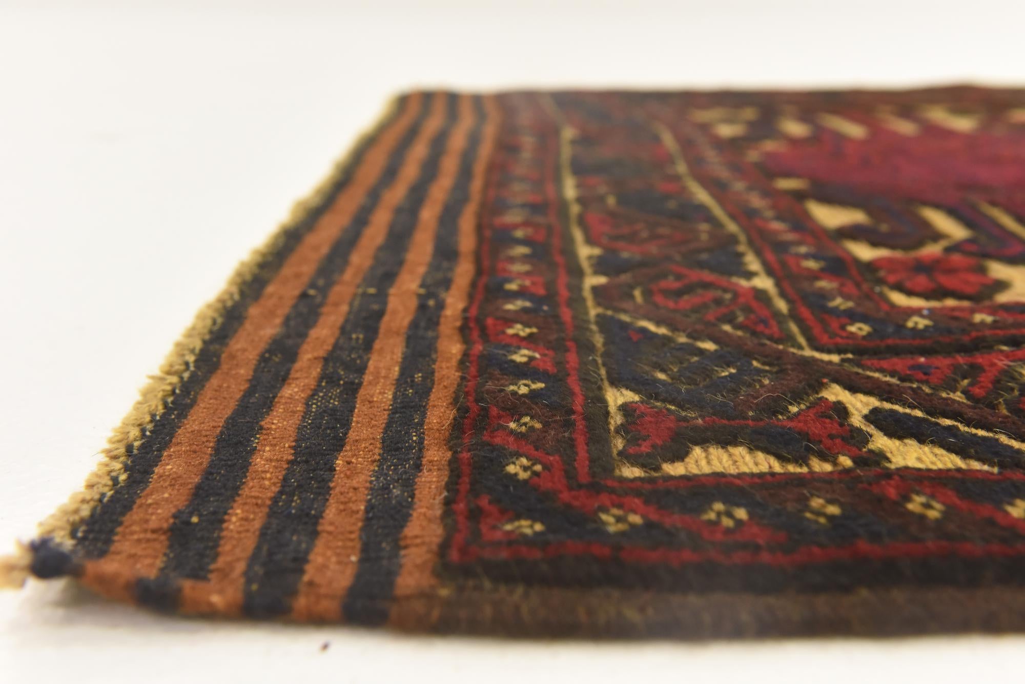 3' x 4' 7 Hand Knotted Sumak Wool Rug