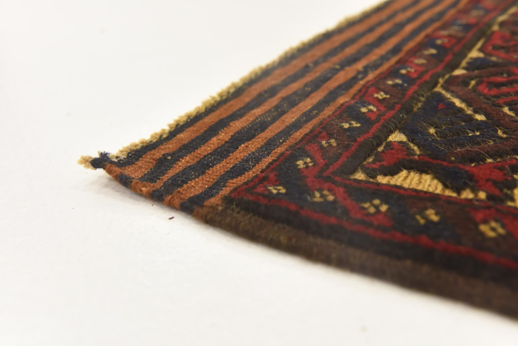 3' x 4' 7 Hand Knotted Sumak Wool Rug