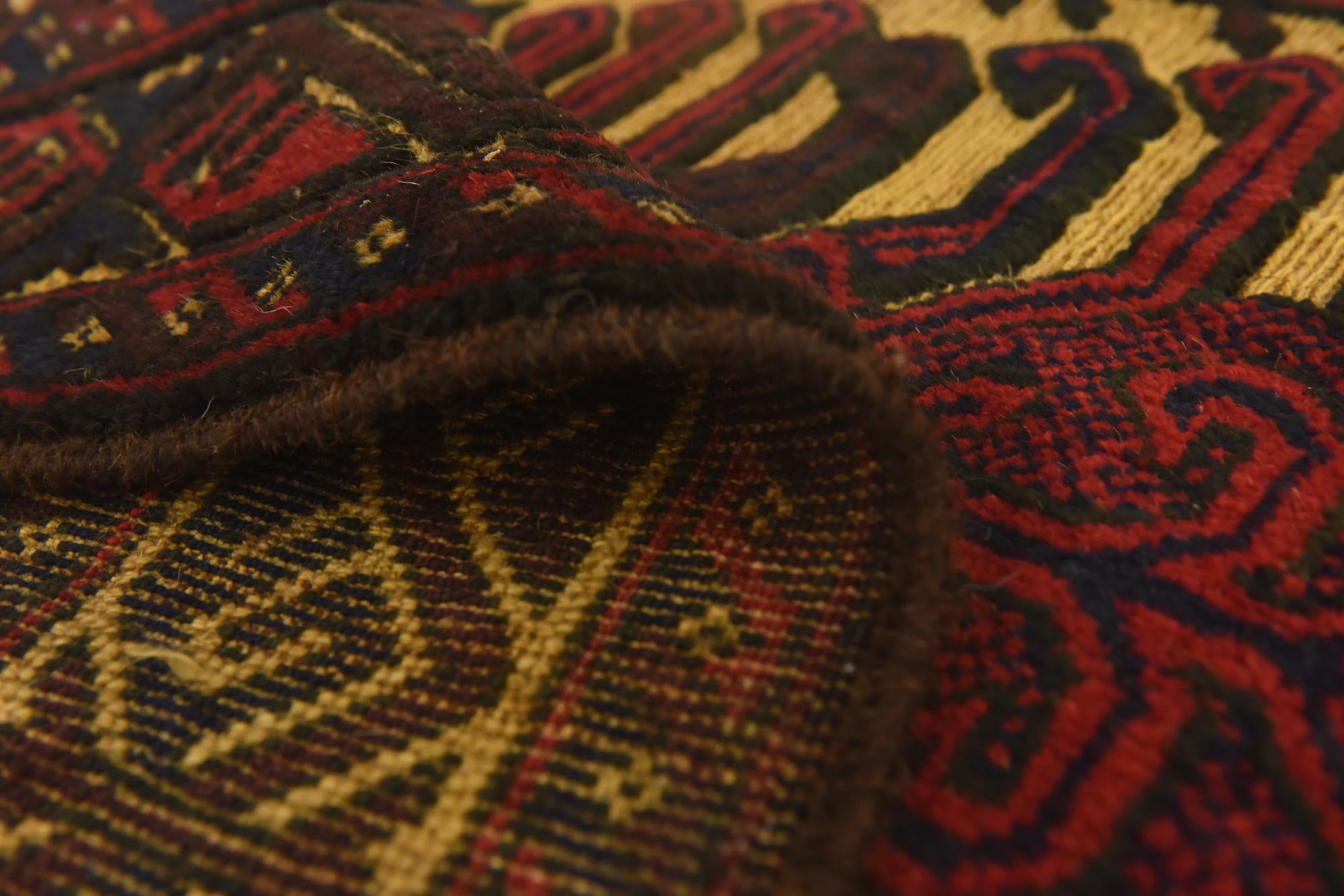 3' x 4' 7 Hand Knotted Sumak Wool Rug