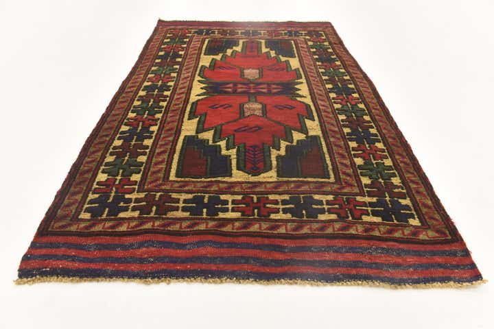 2' 9 x 4' 10 Hand Knotted Sumak Wool Rug