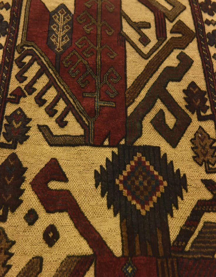 Detail image of 2' 10 x 4' 8 Hand Knotted Sumak Wool Rug