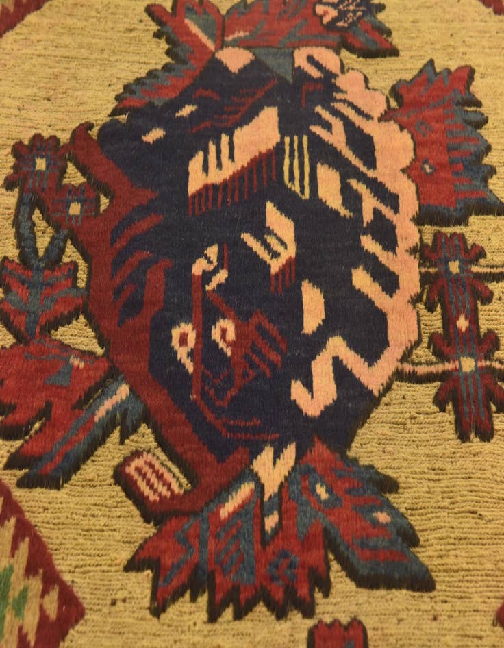 Detail image of 3' 2 x 4' 6 Hand Knotted Sumak Wool Rug